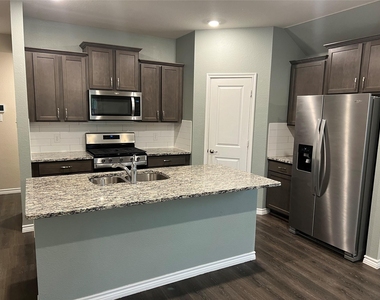 1007 Branding Iron Lane - Photo Thumbnail 1