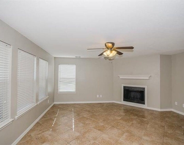 2152 Royal Acres Trail - Photo Thumbnail 7