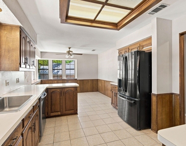 3205 Wrangler Road - Photo Thumbnail 10