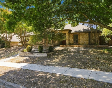 3205 Wrangler Road - Photo Thumbnail 3