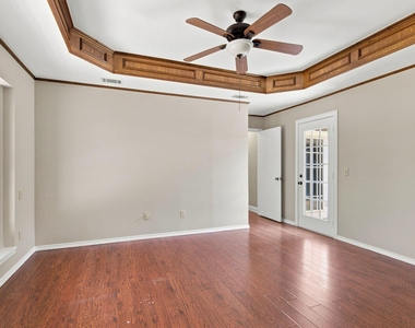 3205 Wrangler Road - Photo Thumbnail 17