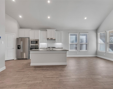 4804 Dewy Rose Lane - Photo Thumbnail 16