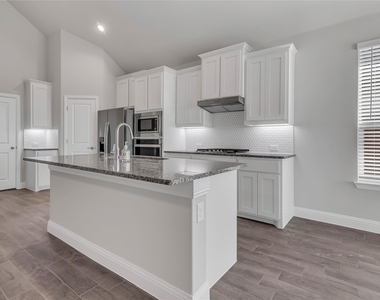 4804 Dewy Rose Lane - Photo Thumbnail 12
