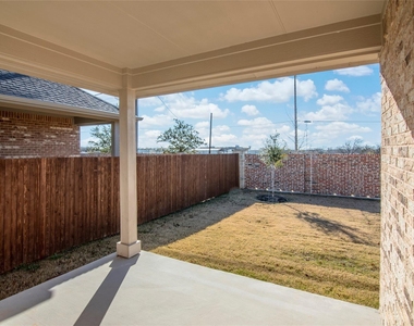 4804 Dewy Rose Lane - Photo Thumbnail 29