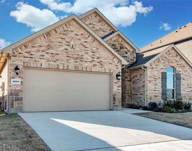 4804 Dewy Rose Lane - Photo Thumbnail 2