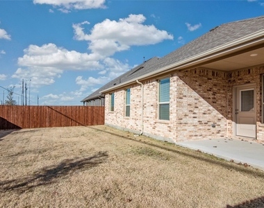 4804 Dewy Rose Lane - Photo Thumbnail 27