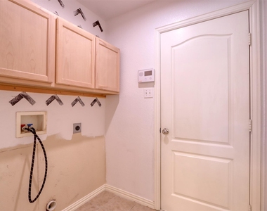 6218 Cynthia Drive - Photo Thumbnail 21