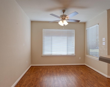 6218 Cynthia Drive - Photo Thumbnail 15