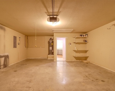 6218 Cynthia Drive - Photo Thumbnail 23