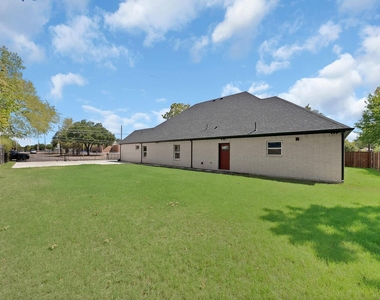 659 Holcomb Road - Photo Thumbnail 36