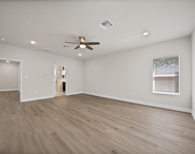 659 Holcomb Road - Photo Thumbnail 21