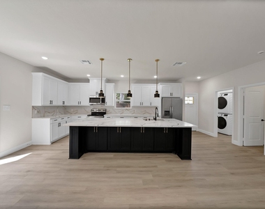 659 Holcomb Road - Photo Thumbnail 7