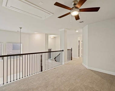 6305 Smithwick - Photo Thumbnail 9