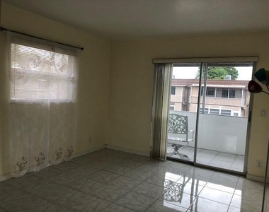 368 Brittany Avenue - Photo Thumbnail 3