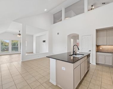 2405 Marble Canyon Drive - Photo Thumbnail 6