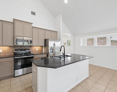2405 Marble Canyon Drive - Photo Thumbnail 9