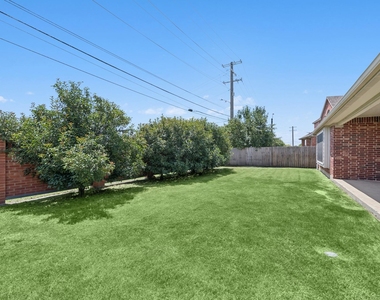 2405 Marble Canyon Drive - Photo Thumbnail 36