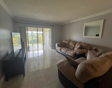 9300 Sw 8th Street - Photo Thumbnail 11