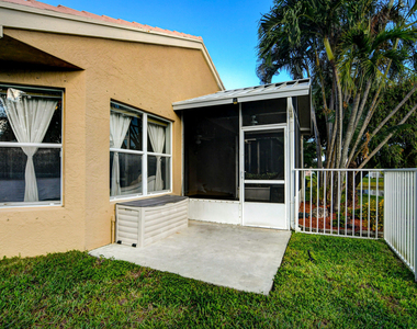 3574 Danbury Court - Photo Thumbnail 31