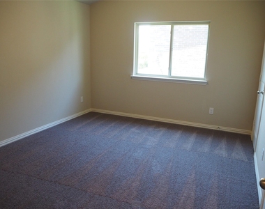3117 Solana Circle - Photo Thumbnail 20