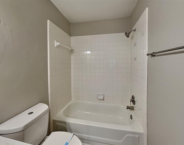 1677 Prescott Circle - Photo Thumbnail 15