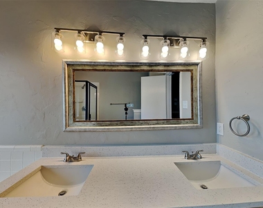 1677 Prescott Circle - Photo Thumbnail 9