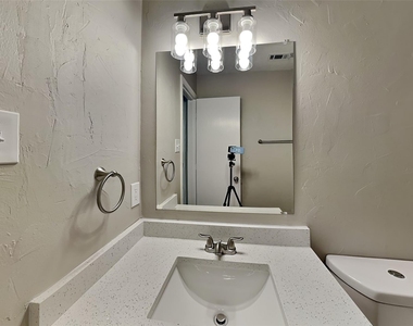 1677 Prescott Circle - Photo Thumbnail 14