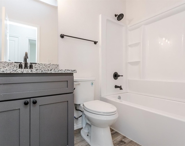 326 Blake Lane - Photo Thumbnail 12