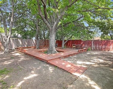 1113 Roaring Springs Drive - Photo Thumbnail 26