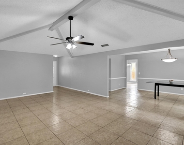 1113 Roaring Springs Drive - Photo Thumbnail 3