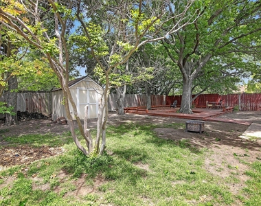 1113 Roaring Springs Drive - Photo Thumbnail 24