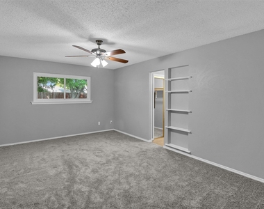 1113 Roaring Springs Drive - Photo Thumbnail 14