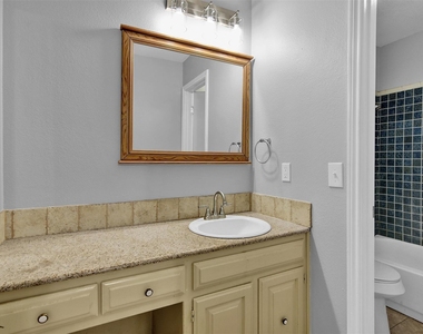 1113 Roaring Springs Drive - Photo Thumbnail 16