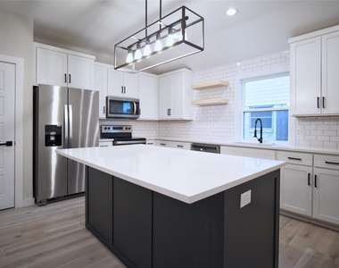 6576 Old Mill Circle - Photo Thumbnail 7