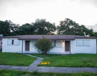 15741 Nw 38th Place - Photo Thumbnail 13