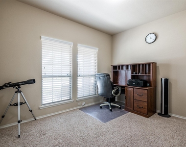 504 Rocky Pine Road - Photo Thumbnail 4