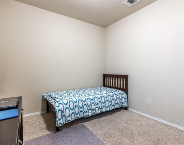 504 Rocky Pine Road - Photo Thumbnail 29