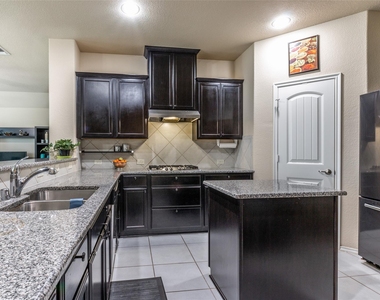 504 Rocky Pine Road - Photo Thumbnail 16
