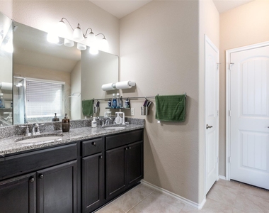504 Rocky Pine Road - Photo Thumbnail 18