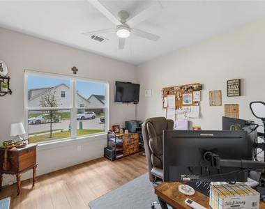 4930 Dry Creek Road - Photo Thumbnail 20