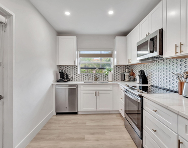 231 Se 3rd Avenue - Photo Thumbnail 9