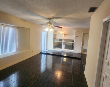 225 S Sequoia Drive - Photo Thumbnail 40
