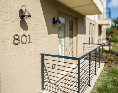 801 N Bishop Avenue - Photo Thumbnail 2