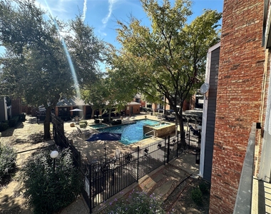 18333 Roehampton Drive - Photo Thumbnail 14