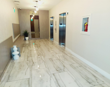 100 N Federal Highway - Photo Thumbnail 26