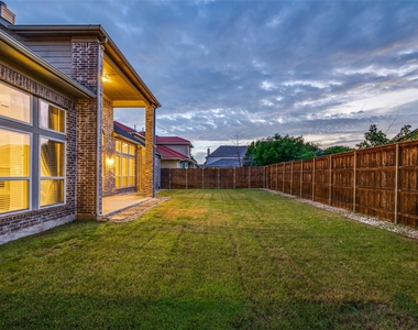 13500 Mardi Gras Lane - Photo Thumbnail 34