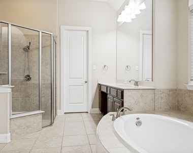 13500 Mardi Gras Lane - Photo Thumbnail 21
