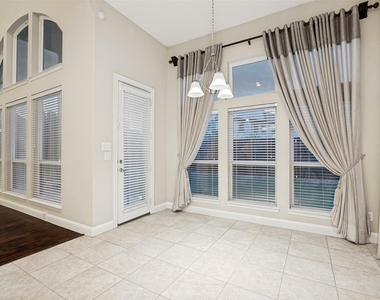 13500 Mardi Gras Lane - Photo Thumbnail 25