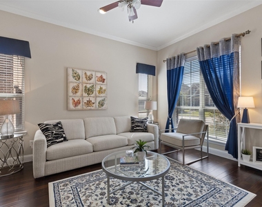13500 Mardi Gras Lane - Photo Thumbnail 5