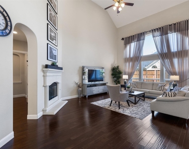 13500 Mardi Gras Lane - Photo Thumbnail 14